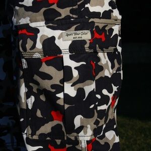 Camo Crago pants in team colors